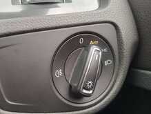 Volkswagen Golf TSI SE 