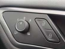 Volkswagen Golf TSI SE 