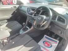 Volkswagen T-Roc TSI Design 