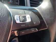 Volkswagen T-Roc TSI Design 