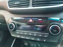 Hyundai TUCSON CRDi Premium 
