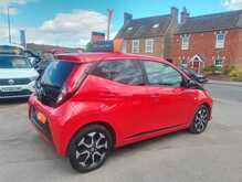 Toyota AYGO VVT-i x-trend 