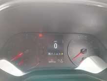 Renault Clio TCe Iconic 