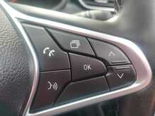 Renault Clio TCe Iconic 