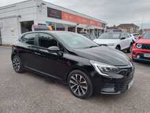 Renault Clio TCe Iconic 