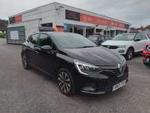 Renault Clio TCe Iconic 