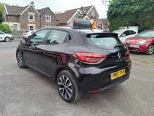 Renault Clio TCe Iconic 