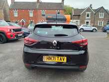 Renault Clio TCe Iconic 