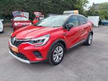 Renault Captur TCe Iconic 