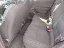 Renault Captur TCe Iconic 