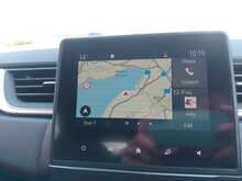 Renault Captur TCe Iconic 