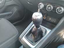Renault Captur TCe Iconic 