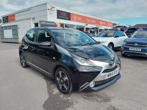 1.0 VVT-i x-clusiv Hatchback 5dr Petrol Manual Euro 5 Euro 5 (68 ps)