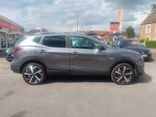 Nissan Qashqai DIG-T Tekna 