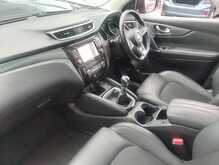 Nissan Qashqai DIG-T Tekna 