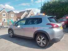 Peugeot 2008 PureTech Allure 