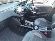 Peugeot 2008 PureTech Allure 