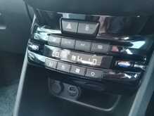 Peugeot 2008 PureTech Allure 