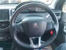 Peugeot 2008 PureTech Allure 