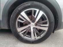 Peugeot 3008 PureTech Allure 