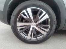 Peugeot 3008 PureTech Allure 