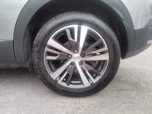 Peugeot 3008 PureTech Allure 