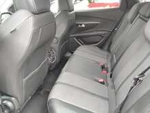 Peugeot 3008 PureTech Allure 