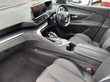 Peugeot 3008 PureTech Allure 