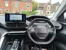 Peugeot 3008 PureTech Allure 