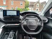 Peugeot 3008 PureTech Allure 