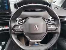 Peugeot 3008 PureTech Allure 