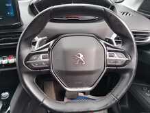 Peugeot 3008 PureTech Allure 