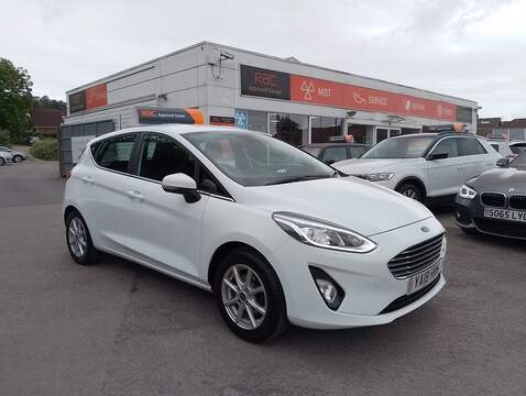 1.1 Ti-VCT Zetec Hatchback 5dr Petrol Manual Euro 6 (s/s) (85 ps)