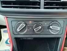 Volkswagen Polo TSI beats 