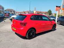 Volkswagen Polo TSI beats 