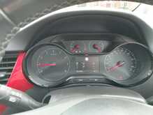 Vauxhall Crossland X SRi Nav 