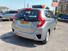 Honda Jazz i-VTEC SE 