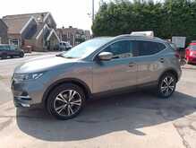 Nissan Qashqai DIG-T N-Connecta 