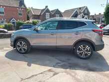 Nissan Qashqai DIG-T N-Connecta 