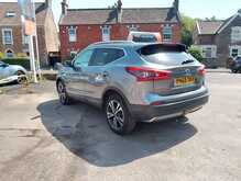 Nissan Qashqai DIG-T N-Connecta 