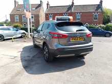 Nissan Qashqai DIG-T N-Connecta 