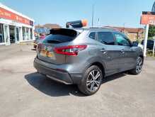 Nissan Qashqai DIG-T N-Connecta 