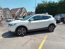 Nissan Qashqai dCi Tekna 