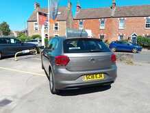 Volkswagen Polo SE 