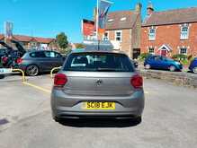 Volkswagen Polo SE 