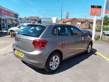 Volkswagen Polo SE 