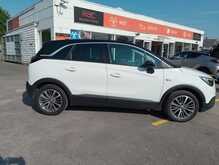 Vauxhall Crossland X Griffin 