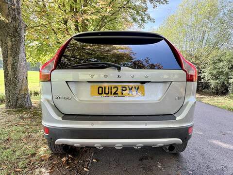 Volvo XC60 2.0 T5 SE Lux SUV 5dr Petrol Powershift Euro 5 (240 ps) - U1807
