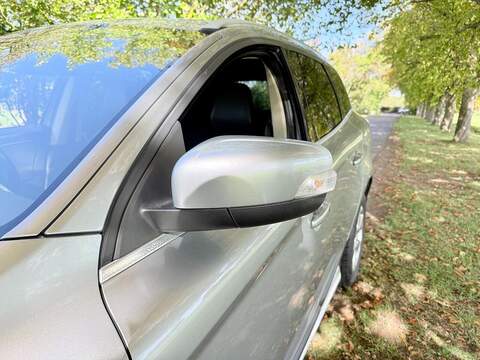 Volvo XC60 2.0 T5 SE Lux SUV 5dr Petrol Powershift Euro 5 (240 ps) - U1807