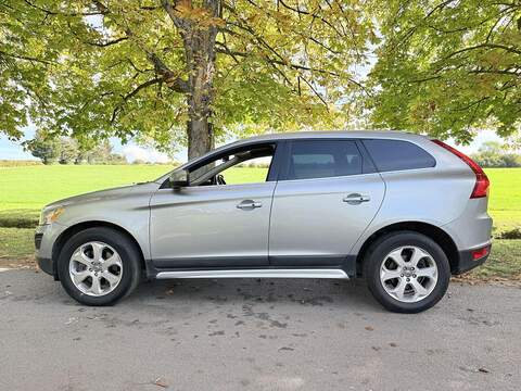 Volvo XC60 2.0 T5 SE Lux SUV 5dr Petrol Powershift Euro 5 (240 ps) - U1807